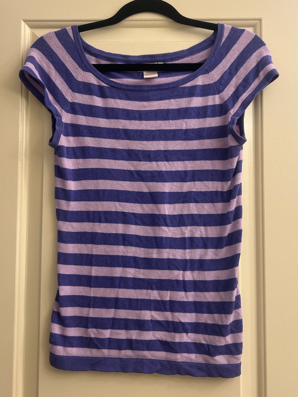 Frenchi Striped Scoop Neck Tee in Purple and Lilac